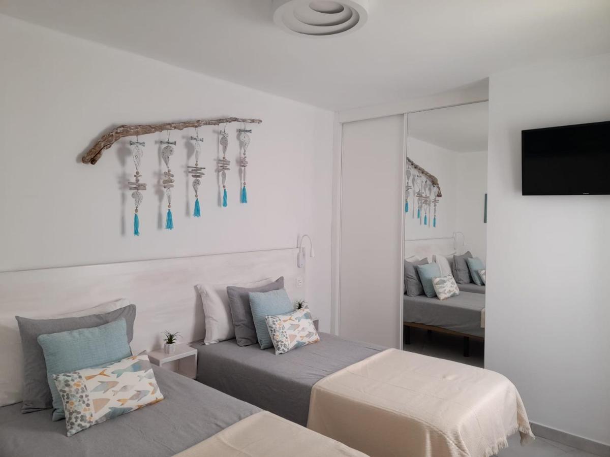 Bungalow La Palmera - 2 Bedroom - Playa Roca Residence Sea Front Access - Pool View - Free Ac - Wifi Costa Teguise Extérieur photo